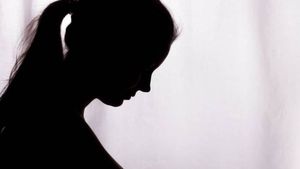 'നഴ്‌സിനെ ക്രൂരമായി മര്‍ദ്ദിച്ചപ്പോഴാണ് അടിച്ചത്';  ആശുപത്രിക്കെതിരെ പരാതി