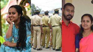 ഭാര്യയെ കൊന്ന് സ്വര്‍ണം കൈക്കലാക്കി; വിറ്റ പണവുമായി തമിഴ്‌നാട്ടില്‍ ഒളിവ് ജീവിതം, ഒടുവില്‍