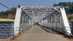 നവീകരണം പൂർത്തിയായി : പുതുമോടിയിൽ അണിഞ്ഞൊരുങ്ങി ഇരിട്ടി പഴയ പാലം