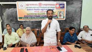 ക്യാന്‍സര്‍ നിയന്ത്രിത പ്രവര്‍ത്തനം വിജയകരമായി പൂര്‍ത്തീകരിച്ച സംസ്ഥാനത്തെ ആദ്യ കോര്‍പ്പറേഷനായി കണ്ണൂര്‍