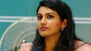ബ്രഹ്‌മപുരം തീപിടിത്തം: വിവിധ തദ്ദേശസ്ഥാപനങ്ങളിൽ 7ാം ക്ലാസ് വരെയുള്ള വിദ്യാർഥികൾക്ക് തിങ്കളാഴ്ച അവധി