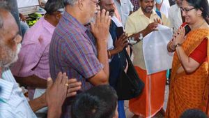 ശബരിമല ബസ് അപകടം: പരിക്കേറ്റ് ചികിത്സയിലായിരുന്ന 24 തീര്‍ഥാടരെ നാട്ടിലേക്ക് അയച്ചു