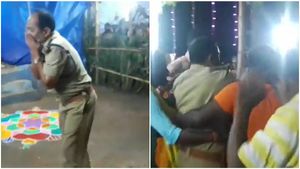 ’ മാരിയമ്മ കാളിയമ്മ’യ്ക്ക് കാലുറയ്ക്കാതെ  ആടിത്തിമർത്ത് എസ്ഐ;  പിന്നാലെ എത്തി സസ്പെൻഷൻ 