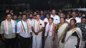 പി.കെ രാഗേഷ് കോര്‍പറേഷന്‍ കൗണ്‍സില്‍ സ്ഥാനംരാജിവയ്ക്കണമെന്ന് കണ്ണൂര്‍ ഡി.സി.സി