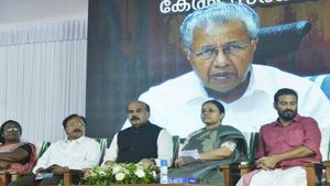  ആരോഗ്യ സര്‍വകലാശാലയുടെ വികസനത്തിന് പുതിയ പദ്ധതികള്‍ സഹായകരം: മുഖ്യമന്ത്രി