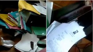 പത്തനംതിട്ട അരിവാപ്പുലം പഞ്ചായത്തില്‍ മെമ്പറുടെ അതിക്രമം: ഓഫീസ് അടിച്ച് തകർത്തു
