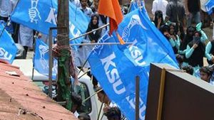 ആര്‍ഷോയ്ക്ക് വ്യാജ സര്‍ട്ടിഫിക്കറ്റ് മാഫിയയുമായി ബന്ധമെന്ന് മുഹമ്മദ് ഷമ്മാസ്