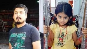  നാടിനെ കണ്ണീരിലാഴ്ത്തി കുഞ്ഞ് നക്ഷത്ര; ശ്രീ മഹേഷിന്റേത് ഒറ്റപ്പെട്ട ജീവിതം, രണ്ടാം വിവാഹം മുടങ്ങി