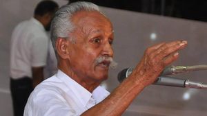 ജാമ്യം അംഗീകരിക്കാന്‍ തയ്യാറായില്ല; മനുഷ്യാവകാശ പ്രവര്‍ത്തകന്‍ ഗ്രോ വാസു റിമാന്‍ഡില്‍