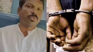   ട്രെയിനിൽ വെച്ച് കോളേജ് വിദ്യാർത്ഥിനിക്ക് മുൻപിൽ നഗ്നതാ പ്രദർശനം; കണ്ണൂർ സ്വദേശി അറസ്റ്റിൽ 