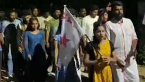 പൊലീസിനെതിരെ സിപിഎം പ്രവര്‍ത്തകരുടെ പ്രകോപനപരമായ മുദ്രാവാക്യം; അന്വേഷിക്കാന്‍ പൊലീസ്