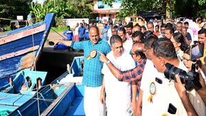 അഴീക്കല്‍ തുറമുഖ ആധുനികവത്കരണം രണ്ട് വര്‍ഷം കൊണ്ട് പൂര്‍ത്തിയാക്കും: മന്ത്രി സജി ചെറിയാന്‍ 
