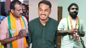 പുതുപ്പള്ളിയില്‍ ചിത്രം തെളിയുന്നു; എല്‍ഡിഎഫ്, ബിജെപി ഡമ്മികളുടെ പത്രിക തള്ളി, മത്സരിക്കാന്‍ 7 പേര്‍