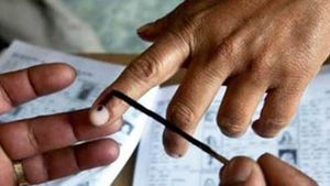 പുതുപ്പള്ളി തിരഞ്ഞെടുപ്പ്: ഈ  വിദ്യാഭ്യാസ സ്ഥാപനങ്ങൾക്ക്  തിങ്കൾ മുതൽ വെള്ളി വരെ അവധി; വിശദവിവരങ്ങൾ