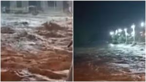 പത്തനംതിട്ടയിൽ കനത്ത മഴ; ഉരുൾപ്പൊട്ടിയതായി സംശയം; കുത്തിയൊലിച്ച് മല വെള്ളം; രണ്ട് ഡാമുകൾ തുറന്നു