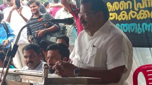സഹകരണ മേഖലയിലെ തെറ്റുകളെ ഇടതുപക്ഷം ന്യായീകരിക്കില്ലെന്ന് ഇ.പി ജയരാജന്‍