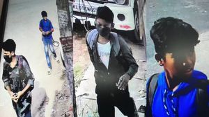 വട്ടപ്പാറയില്‍ നിന്ന് 3 വിദ്യാര്‍ത്ഥികളെ കാണാതായി; സിസിടിവി ദൃശ്യം പുറത്തുവിട്ട് പൊലീസ്