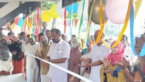 ചെരുപ്പുതുന്നൽ തൊഴിലാളികൾക്ക് ജോലിചെയ്യാനുളള ഷെൽട്ടർ ഒരുക്കി കണ്ണൂർ കോർപറേഷൻ ‌