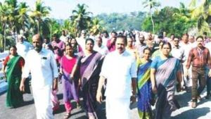 ഏറെക്കാലത്തെ കാത്തിരിപ്പിനു ശേഷം നവീകരിച്ച പറശിനിക്കടവ് പാലം ഗതാഗതത്തിന് തുറന്ന് കൊടുത്തു  