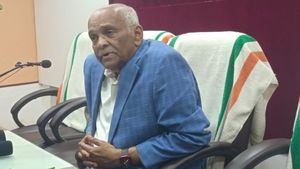 'സംസ്ഥാനത്ത് ഗർഭാശയ കാൻസർ ഗണ്യമായി കുറഞ്ഞു, സ്‌തനാർബുദം കൂടാൻ കാരണം ജീവിതശൈലി'; ഡോ. എം.വി പിള്ള 