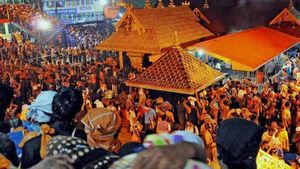 ശബരിമലയിൽ 10ാം തീയതി മുതൽ സ്പോട്ട് ബുക്കിം​ഗ് ഇല്ല;  മകര വിളക്കിന് 40,000 പേർക്ക് മാത്രം വെർച്വൽ ക്യൂ
