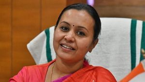 തിരുവനന്തപുരം മെഡിക്കൽ കോളേജിൽ രണ്ടാമത്തെ കരൾ മാറ്റിവെയ്ക്കൽ വിജയം; അഭിനന്ദനവുമായി മന്ത്രി