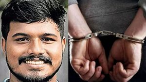 ആലപ്പുഴയിലെ നിയമ വിദ്യാർഥിനിയുടെ ആത്മഹത്യ; ഡിവൈഎഫ്ഐ മേഖലാ സെക്രട്ടറി അറസ്‌റ്റിൽ 