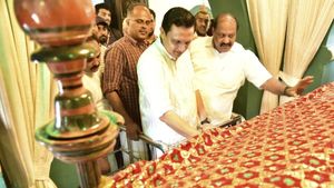 വളപട്ടണം കക്കുളങ്ങര പള്ളി നവീകരണ പ്രവൃത്തിക്ക് തുടക്കം