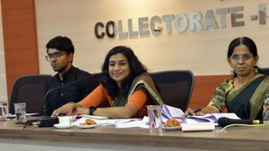  ചൂട് പ്രതിരോധം: സര്‍ക്കാര്‍ ഓഫീസുകളില്‍ ഫയര്‍ ഓഡിറ്റിങ് നടത്തണമെന്ന് കളക്ടർ