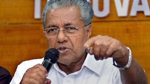  ഊരാളുങ്കൽ ലോകത്തിന് മുന്നിലെ മികച്ച ജനപക്ഷ ബദലെന്ന് മുഖ്യമന്ത്രി; അഴിമതി മുക്തമാണ് മുഖമുദ്ര