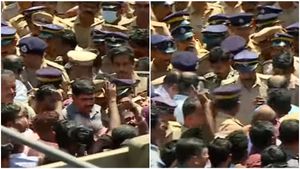 മാനന്തവാടിയിൽ പ്രതിഷേധം കനക്കുന്നു; മൃതദേഹവുമായി നാട്ടുകാർ തെരുവിൽ, എസ്പിയുടെ വാഹനം തടഞ്ഞു