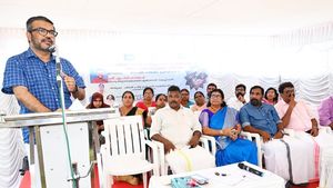 മാലിന്യക്കൂന നീക്കം ചെയ്ത് വീണ്ടെടുക്കുന്ന ഭൂമി ബയോപാര്‍ക്ക് ആക്കും: മന്ത്രി എംബി രാജേഷ്
