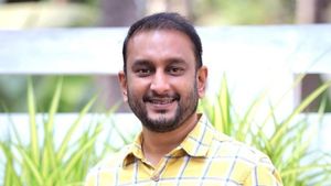 പൗരത്വ നിയമ ഭേദഗതി: സിപിഎം ഇരട്ട റോള്‍ അവസാനിപ്പിക്കണമെന്ന് പികെ ഫിറോസ്