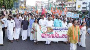 കണ്ണൂര്‍ പാര്‍ലമെന്റ് മണ്ഡലത്തില്‍ എന്‍ഡിഎ സ്ഥാനാര്‍ത്ഥി സി.രഘുനാഥ് പ്രചാരണം ഊര്‍ജ്ജിതമാക്കി