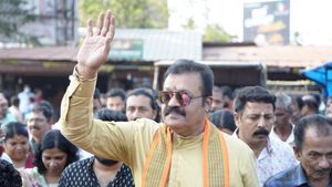 തിരഞ്ഞെടുപ്പ് പെരുമാറ്റച്ചട്ടം ലംഘിച്ചു; എൽഡിഎഫ് പരാതിയിൽ സുരേഷ് ഗോപിയോട് വിശദീകരണം തേടി കളക്‌ടർ