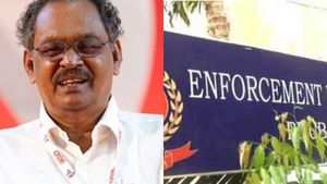 കരുവന്നൂരിൽ ഇഡി പണി തുടങ്ങി; സിപിഎം തൃശൂർ ജില്ലാ സെക്രട്ടറിക്ക് നോട്ടീസ്, ബുധനാഴ്‌ച ഹാജരാകണം