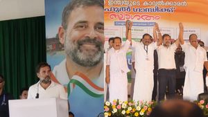 കണ്ണൂരിനെ ആവേശക്കടലാക്കി രാഹുല്‍ ഗാന്ധിയെത്തി 