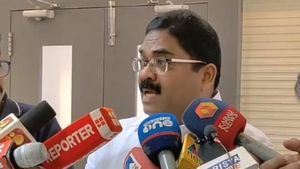 കോട്ടയത്തെ യുഡിഎഫില്‍ പൊട്ടിത്തെറി; യുഡിഎഫ് ജില്ലാ പ്രസിഡന്റ് സ്ഥാനം ഒഴിഞ്ഞ് സജി മഞ്ഞക്കടമ്പില്‍