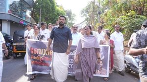 സാങ്കേതിക വിദ്യയുടെ കാലത്തും ബോംബിനെ സിപിഎം പ്രചാരണ ആയുധമായി ആശ്രയിക്കുന്നു; ഷാഫി പറമ്പിൽ 