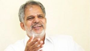  'നിയുക്ത എംപിക്ക്' അഭിവാദ്യം അർപ്പിച്ച് സിപിഎം ബോർഡ്; വിവാദം, പിന്നാലെ നീക്കി പോലീസ്