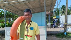 കണ്ണൂരിലെ നീന്തല്‍ രാജാവ് ചാള്‍സണ്‍ ഏഴിമലയ്ക്ക് അമേരിക്കന്‍ സര്‍വകലാശാലയുടെ ഡോക്ടറേറ്റ്