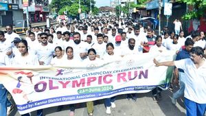 കണ്ണൂരില്‍ മെഗാ ഒളിംപിക്‌സ് മാരത്തോണ്‍ റണ്‍ നടത്തി; പങ്കെടുത്തത് രണ്ടായിരത്തിലേറെ പേർ