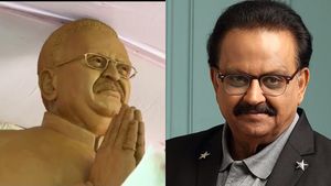 മധുര ശബ്ദത്തിന് നിത്യസ്മാരകം; എസ്പിബിക്ക് പൂര്‍ണകായ പ്രതിമ ഒരുക്കി കണ്ണൂരിലെ ശില്‍പി