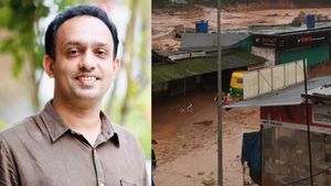 വയനാട് ഉരുള്‍പൊട്ടല്‍: അതിദയനീയം, മരങ്ങള്‍ക്കിടയില്‍ മൃതദേഹാവശിഷ്ടങ്ങളെന്ന് ഡിവൈഎഫ്‌ഐ ജില്ലാ സെക്രട്ടറി