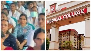 കണ്ണൂര്‍ ഗവ. മെഡിക്കല്‍ കോളേജില്‍ പ്രതിപക്ഷ സംഘടനകള്‍ സൂചനാപണിമുടക്ക് നടത്തി