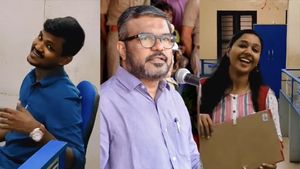 തിരുവല്ല നഗരസഭാ ജീവനക്കാരുടെ റീല്‍സ്; പിന്തുണച്ച് എംബി രാജേഷ്, 'നടപടി വേണ്ട, പക്ഷെ...'