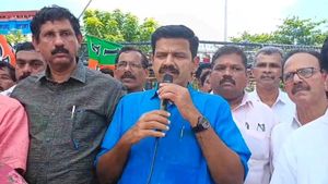 പരിയാരം മെഡിക്കല്‍ കോളേജ് ആശുപത്രിയുടെ കെടുകാര്യസ്ഥത; ബിജെപി പ്രതിഷേധ മാര്‍ച്ച് സംഘടിപ്പിച്ചു