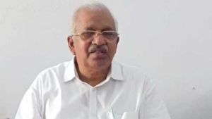 ഖാദി തുണിത്തരങ്ങള്‍ ഈ വര്‍ഷം 150 കോടിയുടെ വില്‍പന നടത്തുമെന്ന് പി ജയരാജന്‍