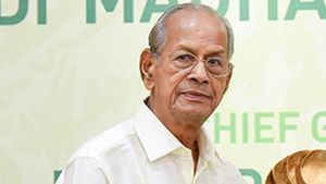 'ഹിന്ദുവികാരം വ്രണപ്പെടും''; തിരുനാവായ-തവനൂര്‍ പാലം നിര്‍മാണത്തിനെതിരെ ശ്രീധരന്‍