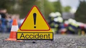മദ്യലഹരിയില്‍ സീരിയല്‍ നടി ഓടിച്ച കാറിടിച്ച് അപകടം; സംഭവം എംസി റോഡില്‍